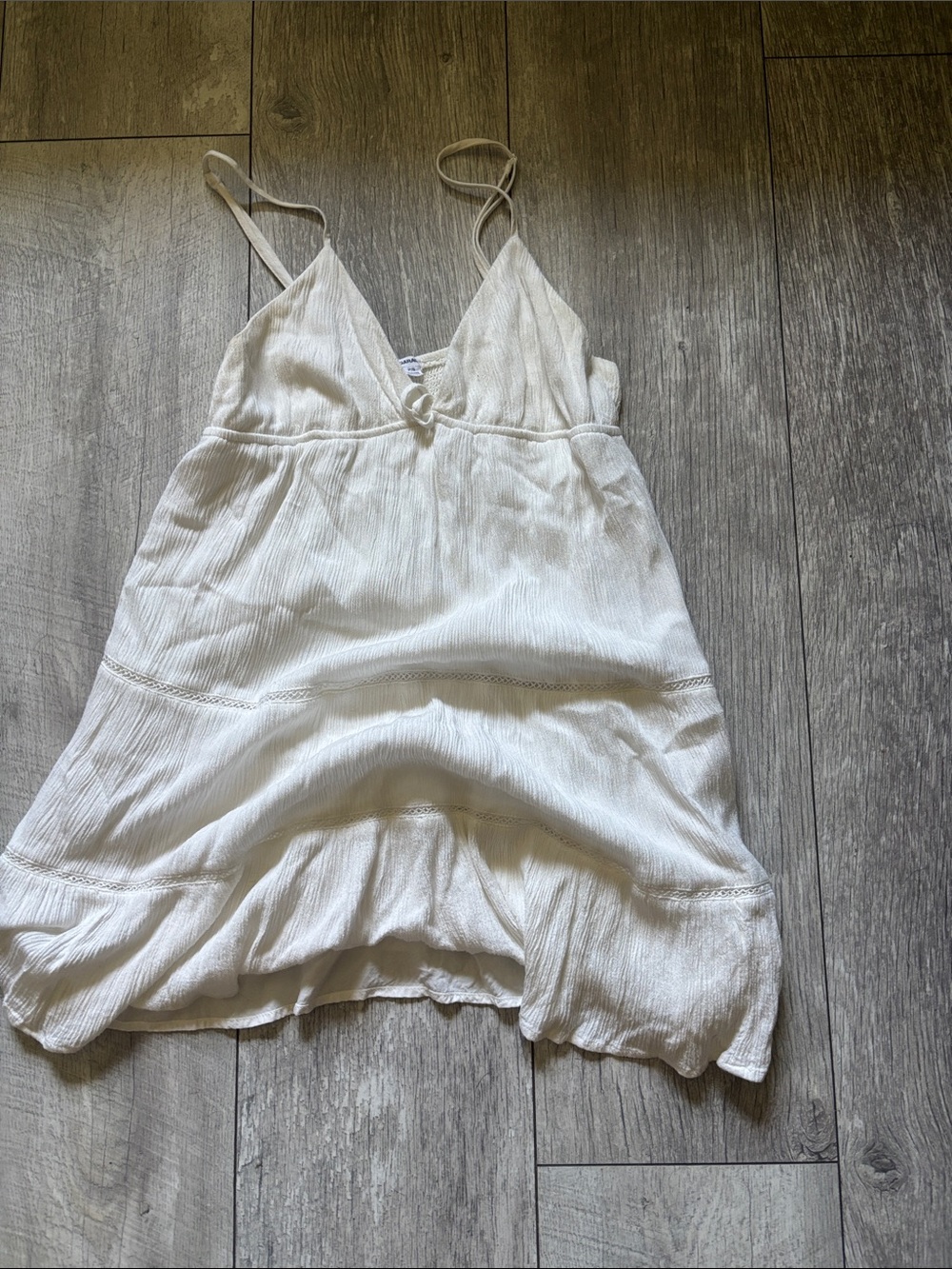 Garage Cream V-Neck Spaghetti Strap Camisole